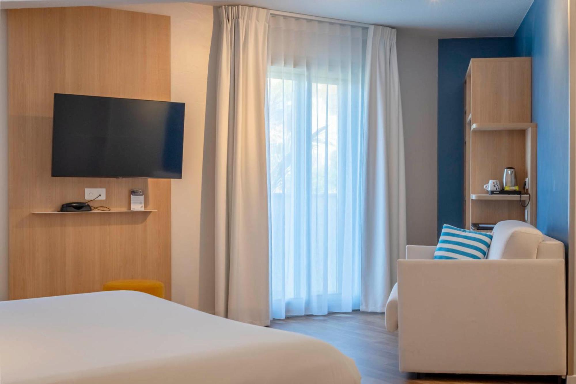 Ibis Styles Biarritz Plage Exterior foto